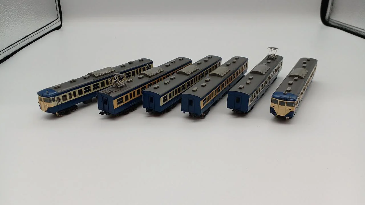 TOMIX N Gauge Yokosuka Color 6-Car Set - Image 5