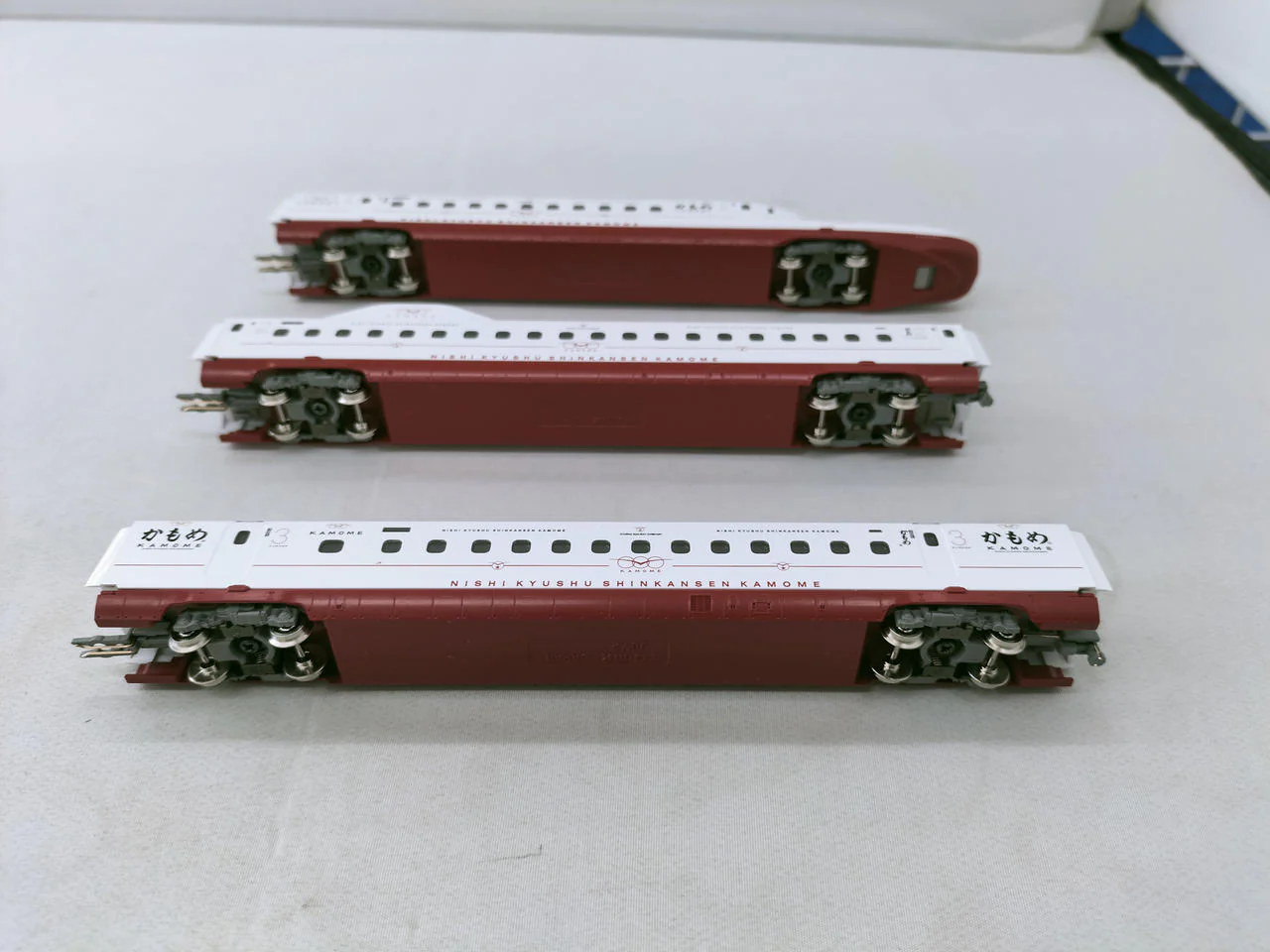 TOMIX Nishi-Kyushu Shinkansen N700S8000 Series N700S Kamome Set - Image 16