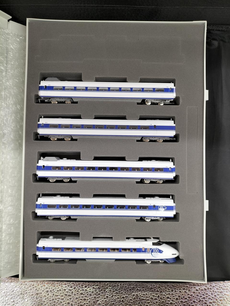TOMIX Sayonara 100 Series Tokaido Shinkansen 92929 - Image 13