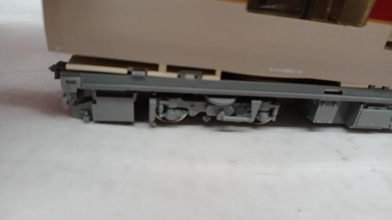TOMIX Sunrise Express HO-9001 Basic 4-Car Set A - Image 7