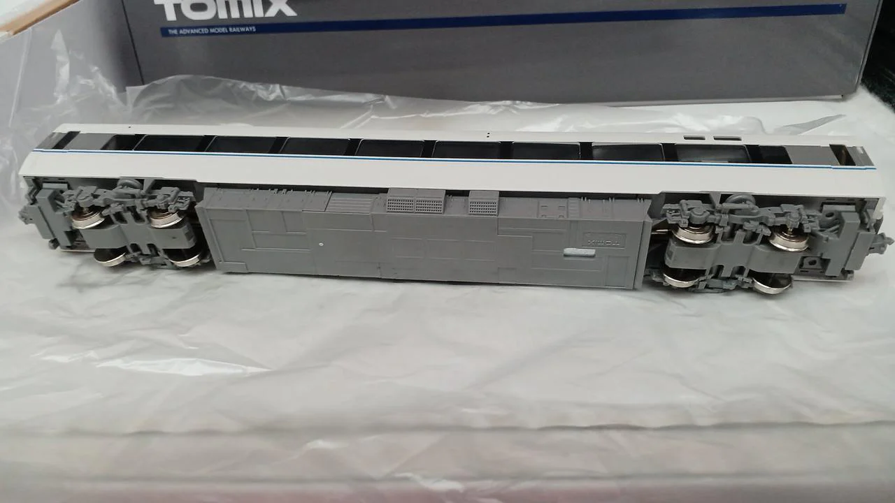 TOMIX Thunderbird Set HO-9036 6-Car Set A - Image 13