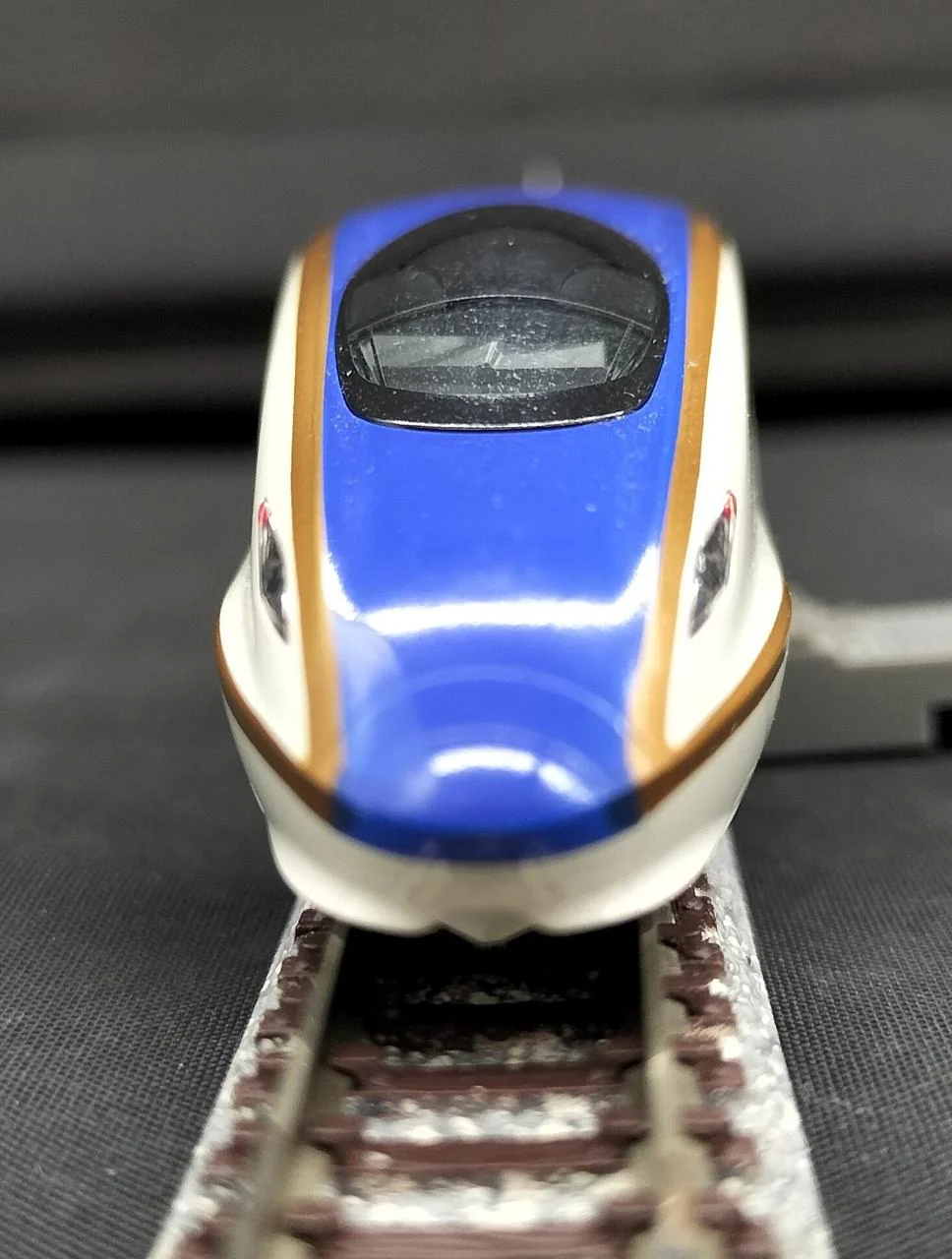 TOMIX W7 Series Hokuriku Shinkansen Basic Set 92545 - Image 3