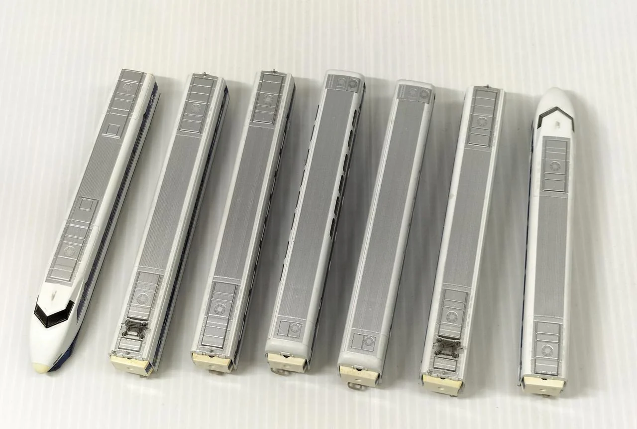 TOMY JNR Series 100 Tokaido & Sanyo Shinkansen TOMIX 92039 N Gauge - Image 3