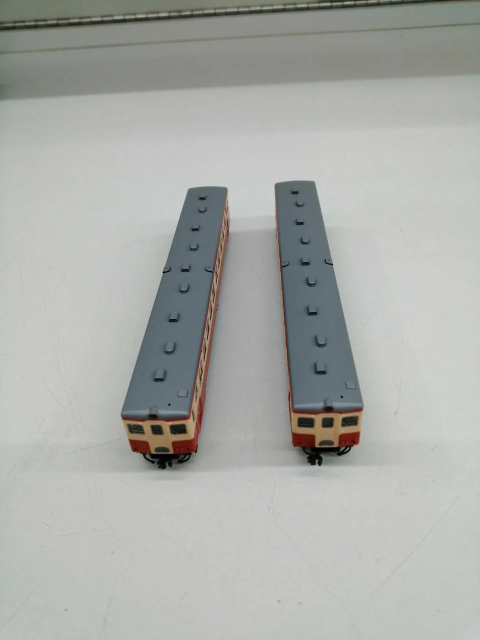 TOMY N Gauge JNR KiHa 17 Series Diesel Car 2-Car Set - Image 5