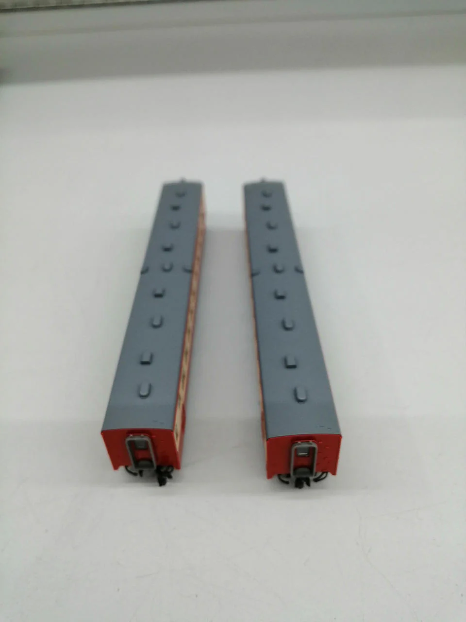 TOMY N Gauge JNR KiHa 17 Series Diesel Car 2-Car Set - Image 6