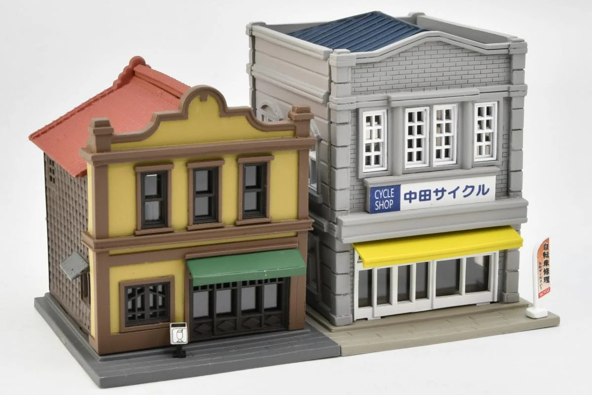 TOMYTEC 1/150 Building Collection 188 Coffee Shop/Bicycle Shop - Image 2