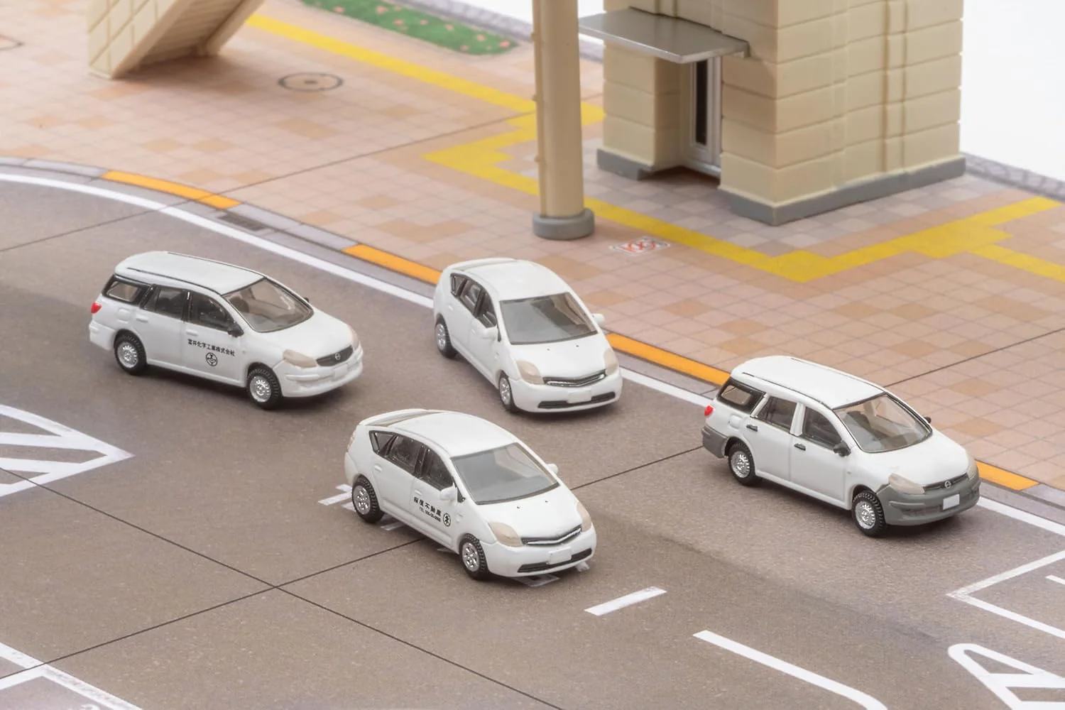TOMYTEC 328636 The Car Collection Basic Set Selection (Select) Business Car White - Image 3