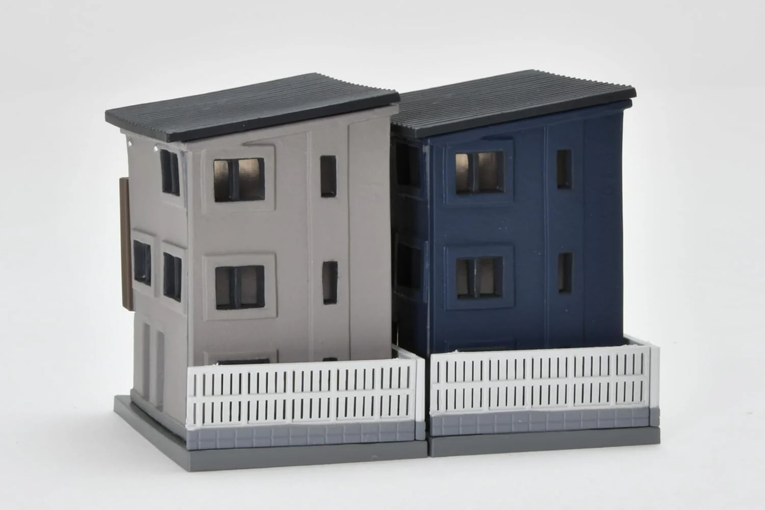 TOMYTEC Building Collection 017-6 Small House B6 - Image 3