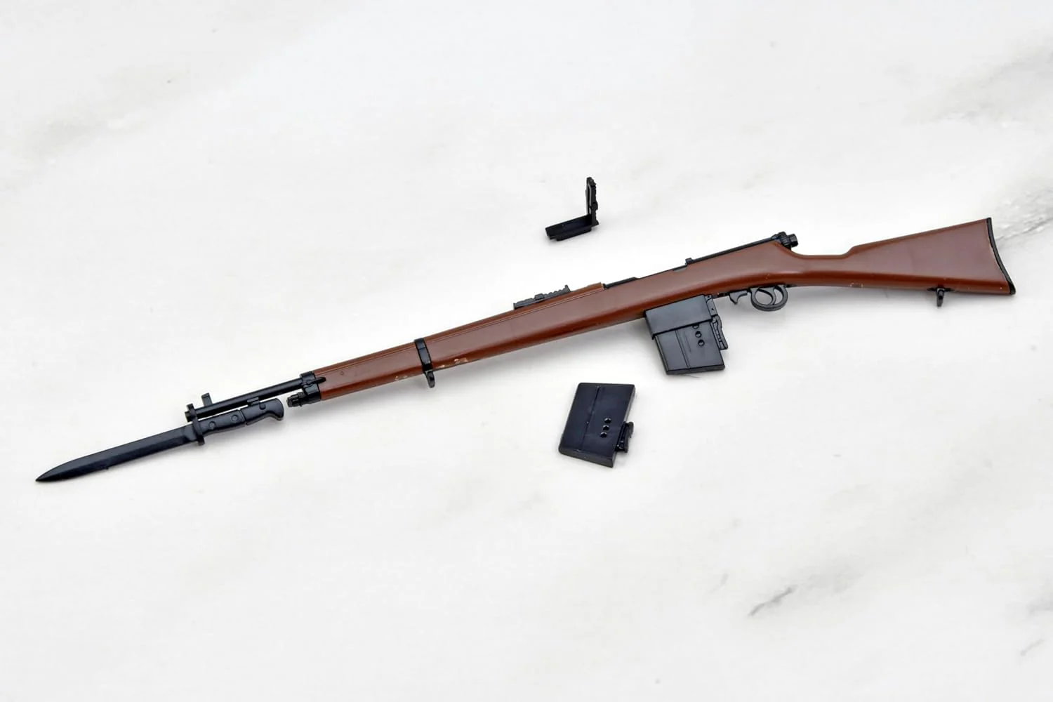 TOMYTEC LA-YS02 Saga of Tanya the Evil Visha M1908 Rifle - Image 3