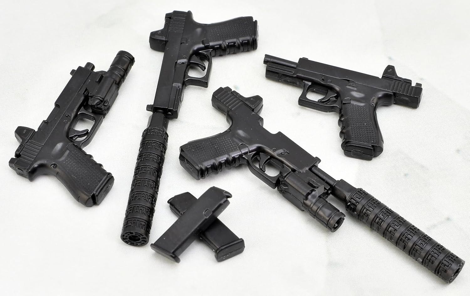 TOMYTEC LA115 1/12 Little Armory G17&18C&19 Type - Image 2