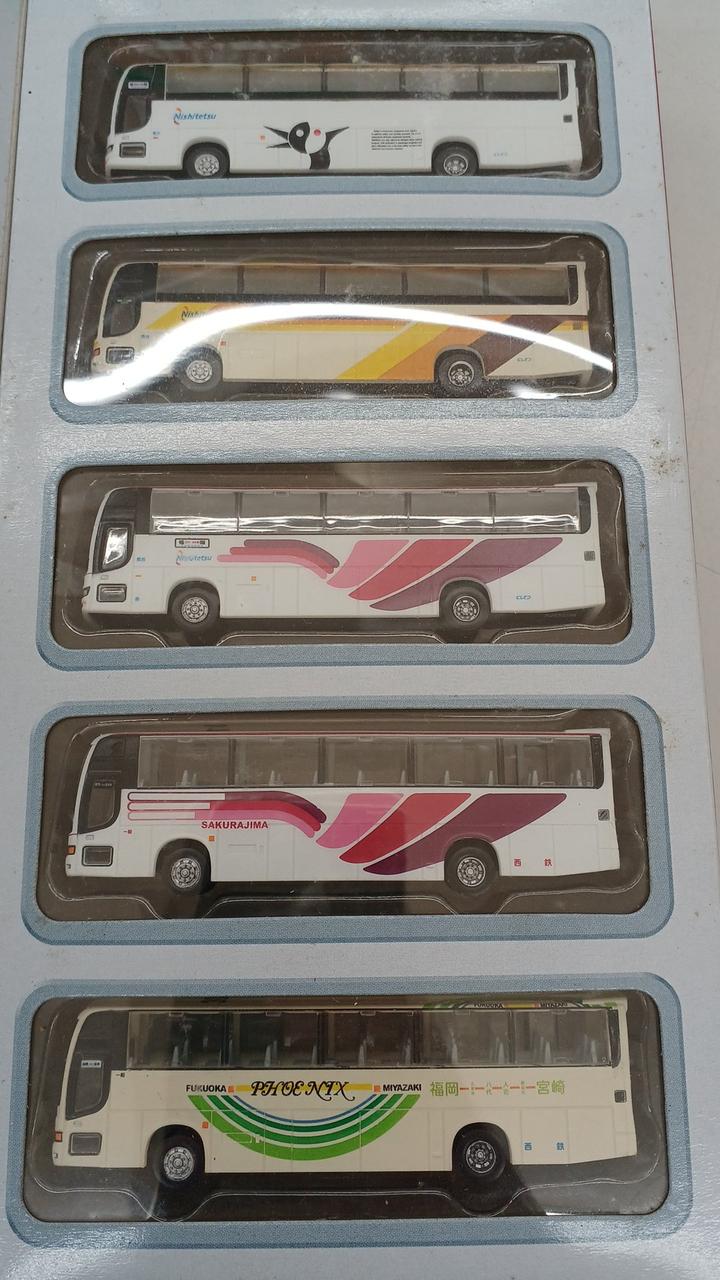 TOMYTEC Nishi-Nippon Railroad Express Bus Set of 5 - Image 3