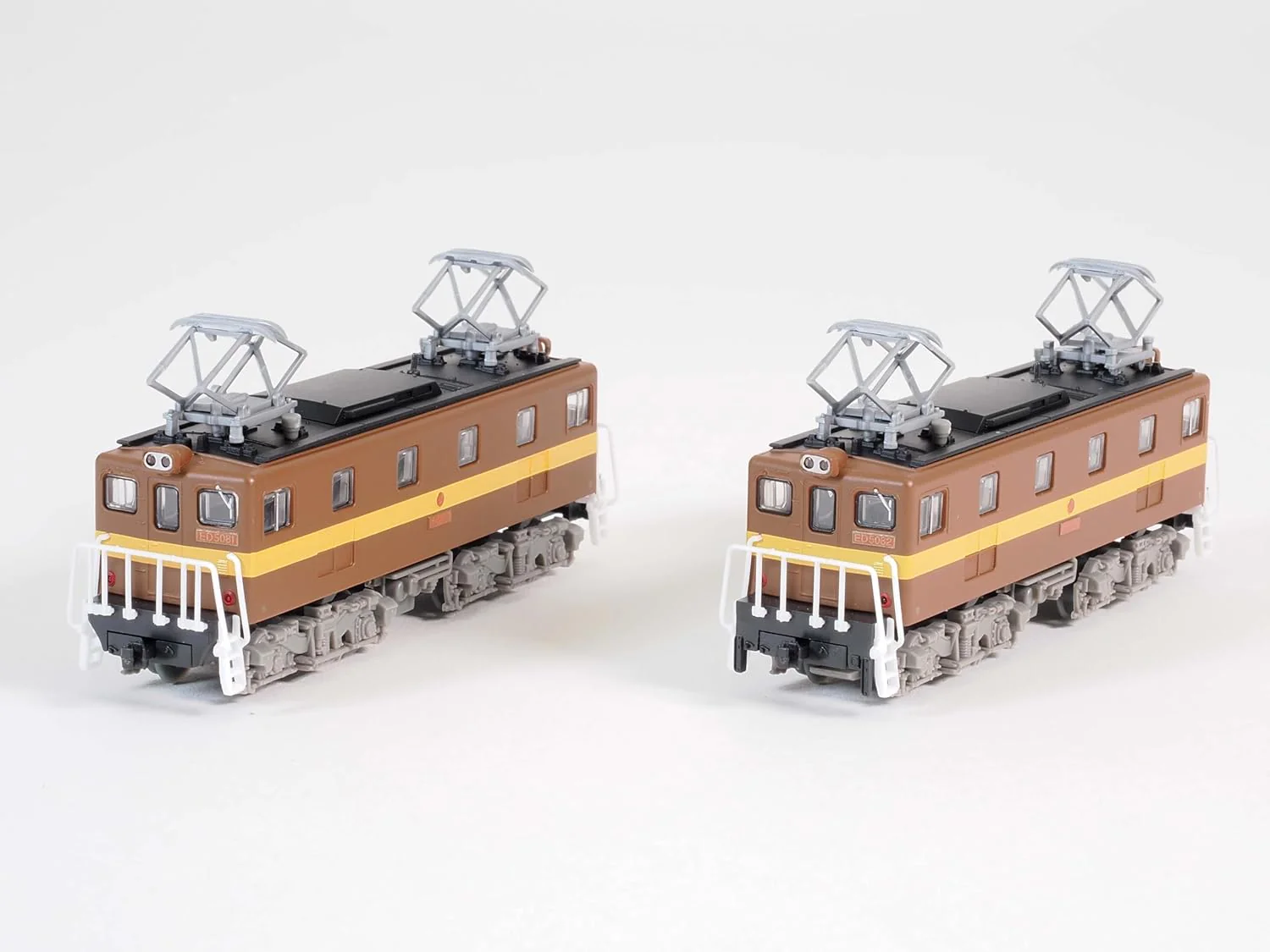 TOMYTEC Railway Collection Sangi Railway ED5081 Type 2 Cars Set - Image 3