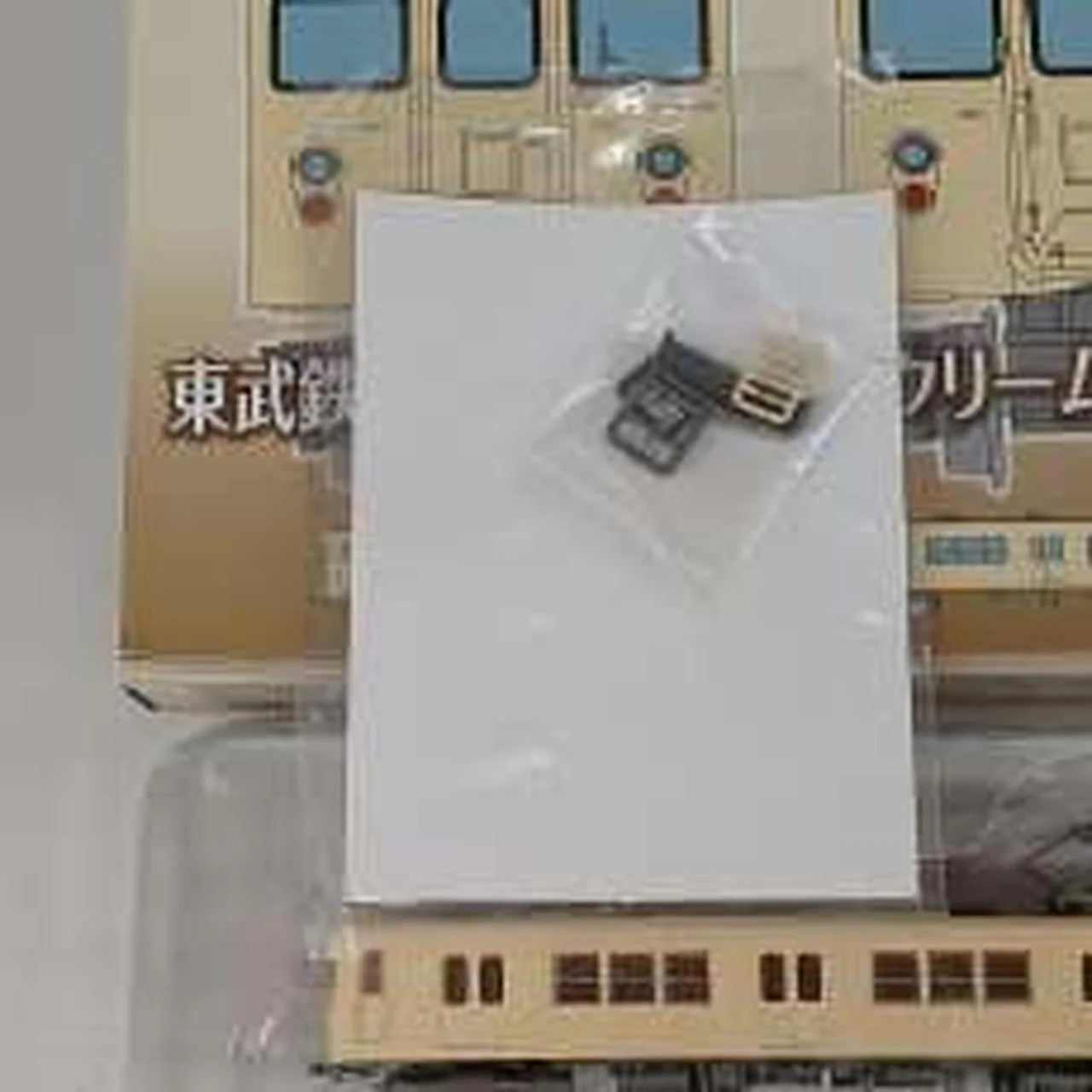 TOMYTEC TetsuColle Tobu 3000 Series/3050 Series Sage Cream 4-Car / 2-Car Set - Image 9