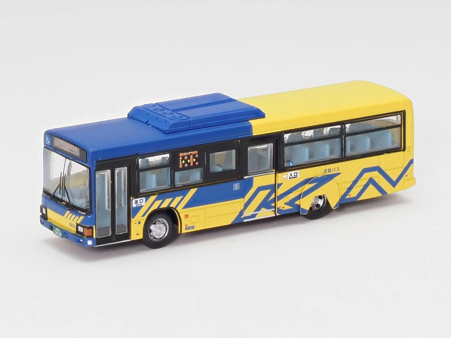 TOMYTEC The Bus Collection: Goodbye Kongo Bus, Tondabayashi Station 3 Company Set - Image 7