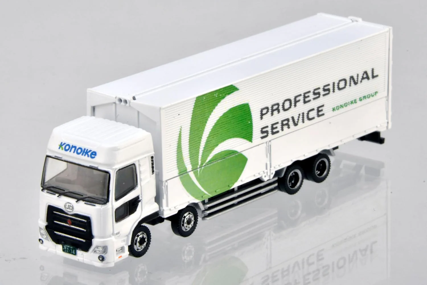 TOMYTEC Truck Collection Logistics Site Wing Van Set J Konoike Transport - Image 2