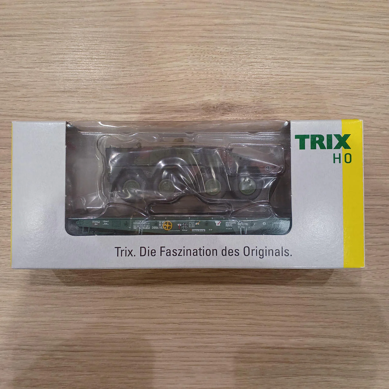 TRIX Nゲージ 24224 Heavy Duty Flat Car