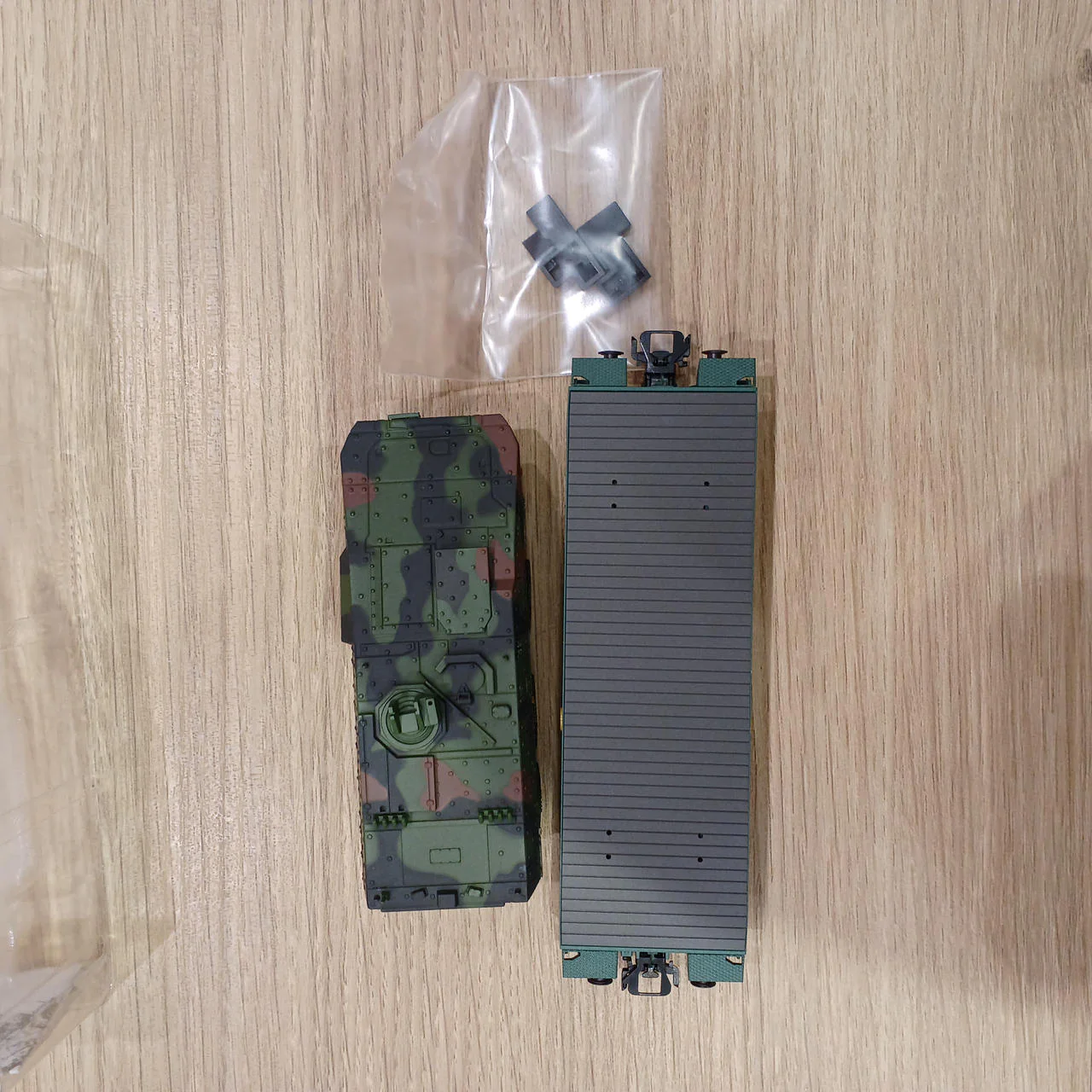TRIX Nゲージ 24224 Heavy Duty Flat Car - Image 4