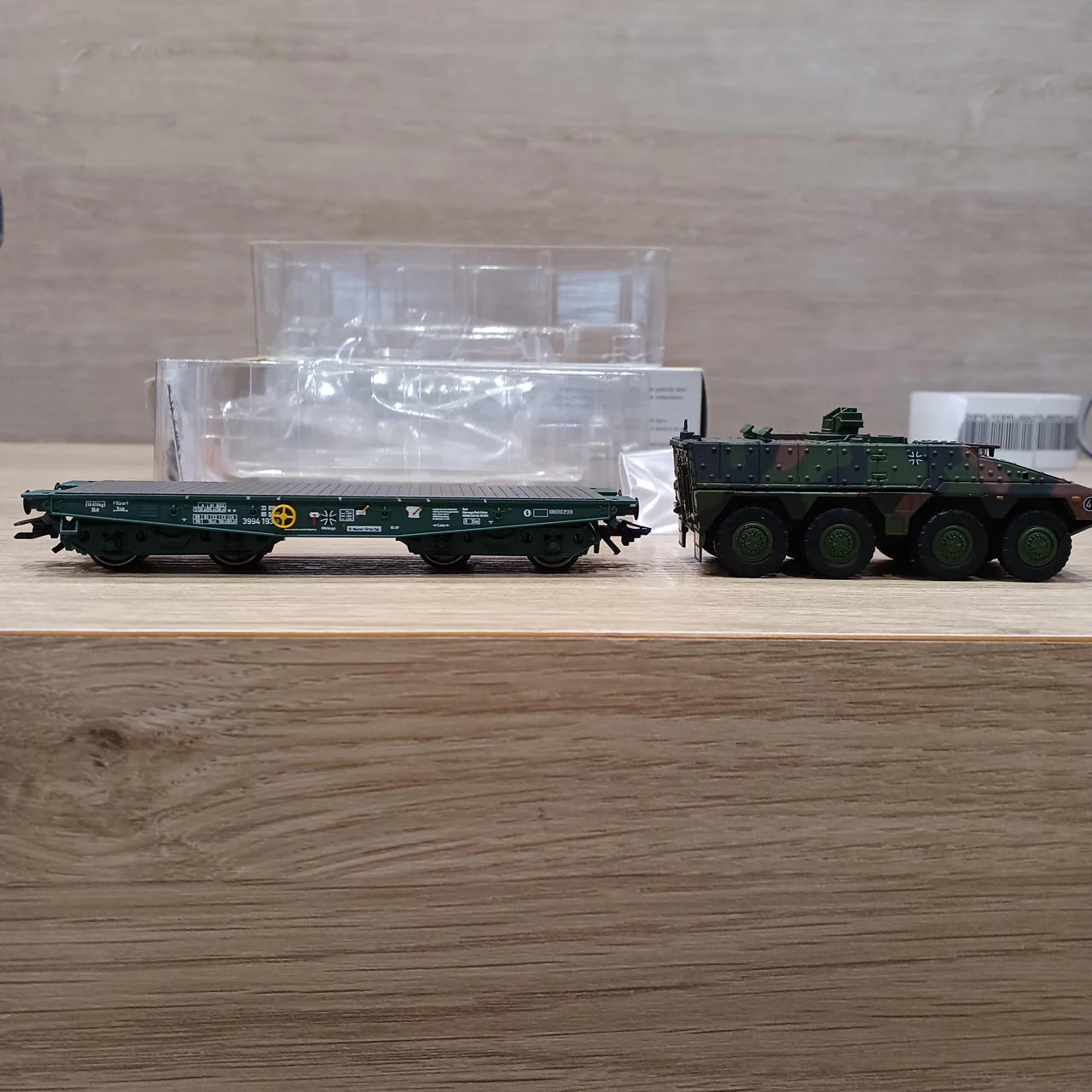 TRIX Nゲージ 24224 Heavy Duty Flat Car - Image 7