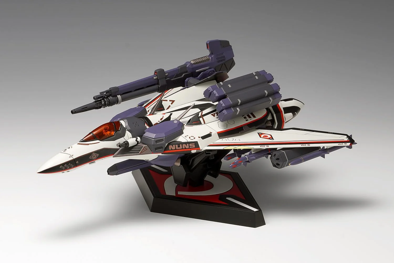 Wave MC076 1/72 Macross Frontier VF-171EX Armored Nightmare Plus Alto Machine - Image 3