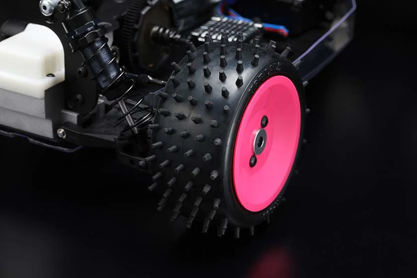 Yokomo YZ-827W1P Works'91 2.2 inch Rear Foil (Pink) - Image 2